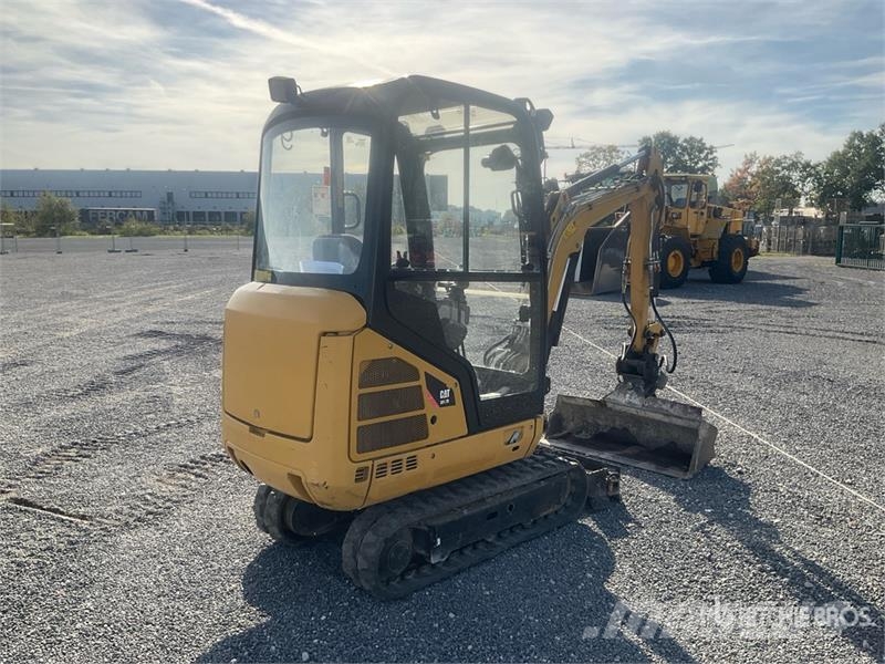 CAT 301.7D Minibagger < 7t
