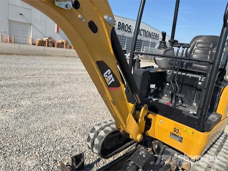 CAT 301.7D Miniescavadeiras < 7t (Mini escavadeiras)