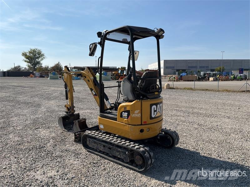 CAT 301.7D Miniescavadeiras < 7t (Mini escavadeiras)