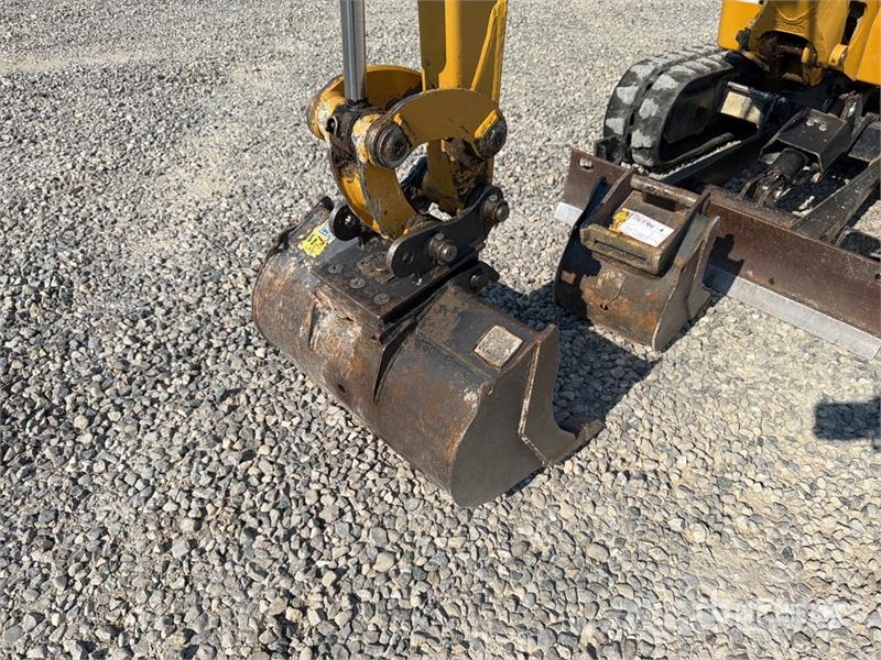 CAT 301.7D Miniescavadeiras < 7t (Mini escavadeiras)