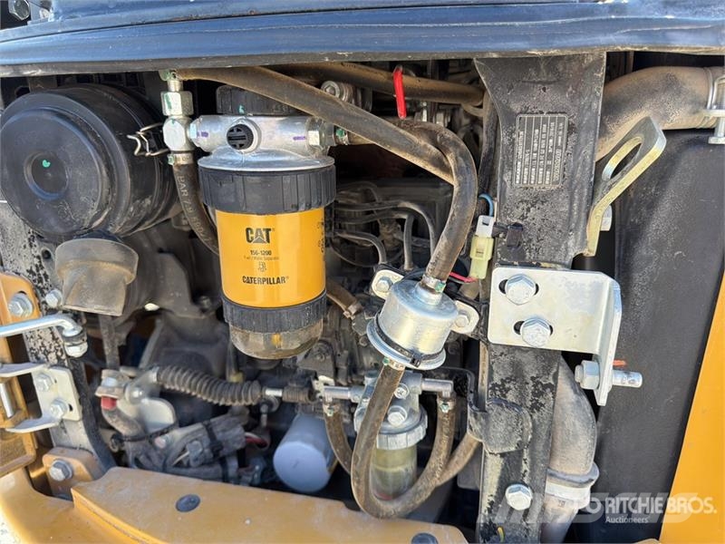 CAT 301.7D Miniescavadeiras < 7t (Mini escavadeiras)