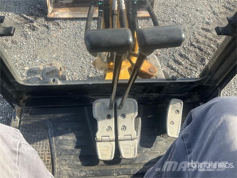 CAT 301.7D Minibagger < 7t