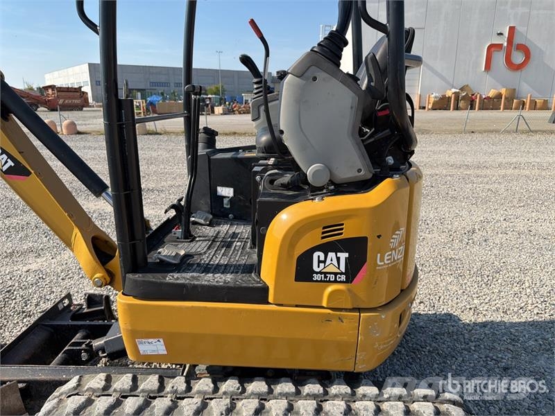 CAT 301.7D Miniescavadeiras < 7t (Mini escavadeiras)