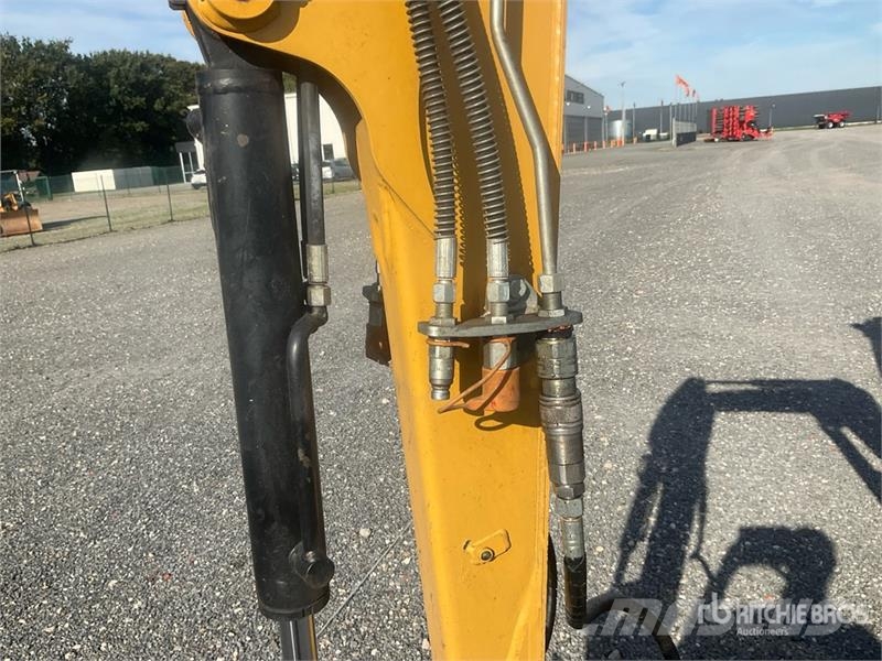 CAT 301.7D Minibagger < 7t