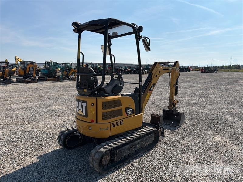 CAT 301.7D Miniescavadeiras < 7t (Mini escavadeiras)