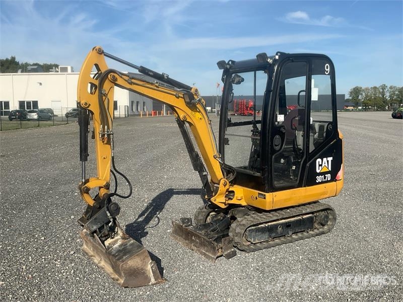 CAT 301.7D Minibagger < 7t
