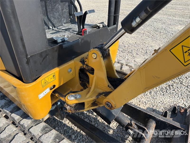 CAT 301.7D Miniescavadeiras < 7t (Mini escavadeiras)