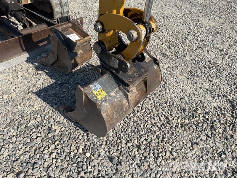CAT 301.7D Miniescavadeiras < 7t (Mini escavadeiras)