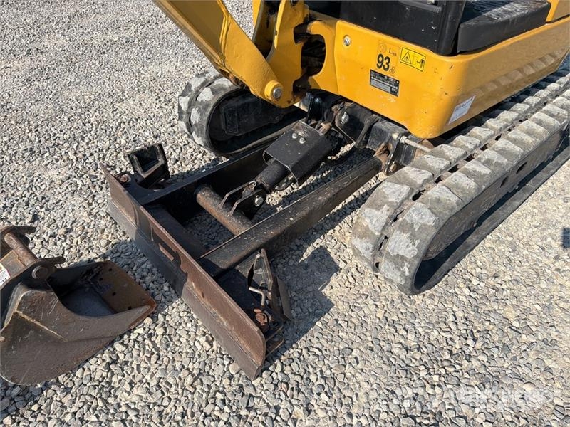 CAT 301.7D Miniescavadeiras < 7t (Mini escavadeiras)