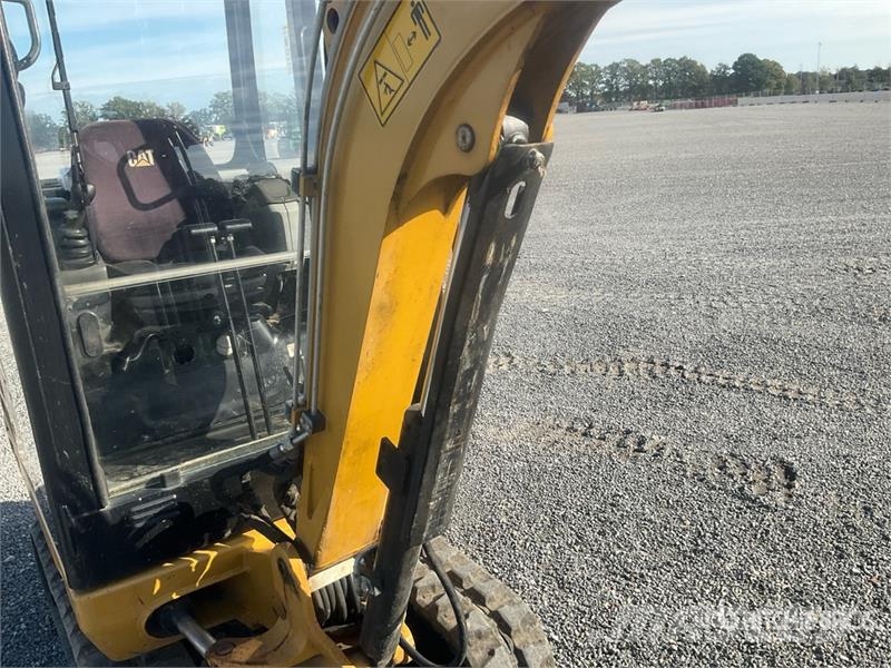 CAT 301.7D Minibagger < 7t