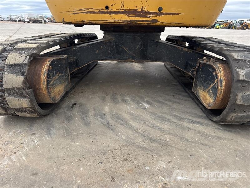 CAT 302.7D CR Mini kotrók < 7t