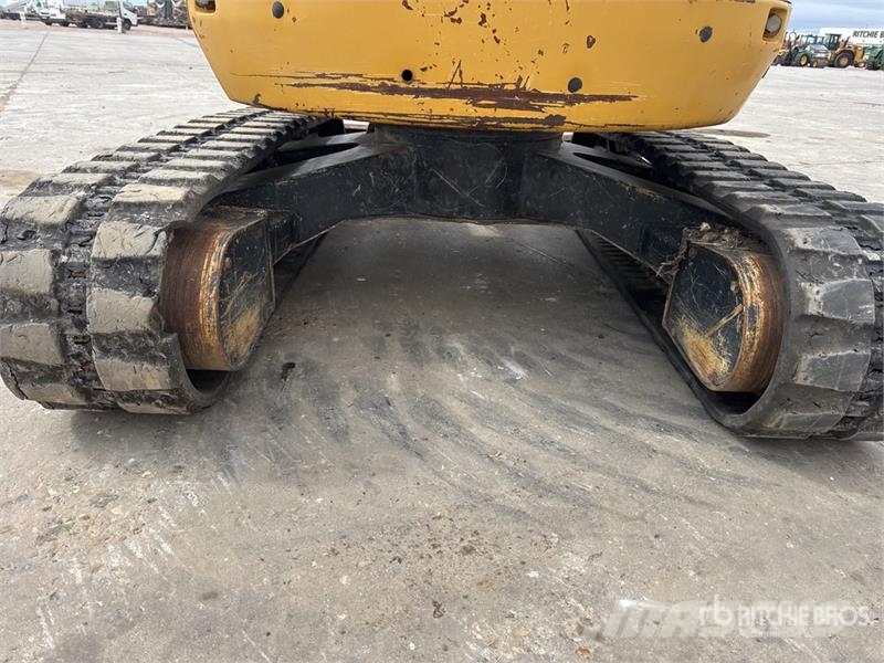 CAT 302.7D CR Mini kotrók < 7t