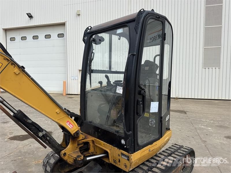 CAT 302.7D CR Mini kotrók < 7t