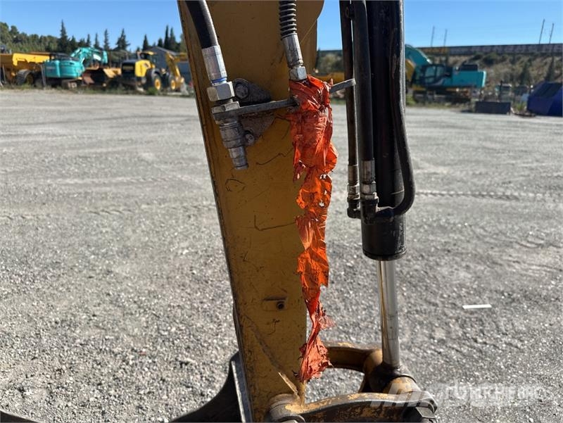CAT 302.7DCR Mini-Pelle Mini Excavator ミニ油圧ショベル 7t以下(ミニユンボ・ミニディガー)