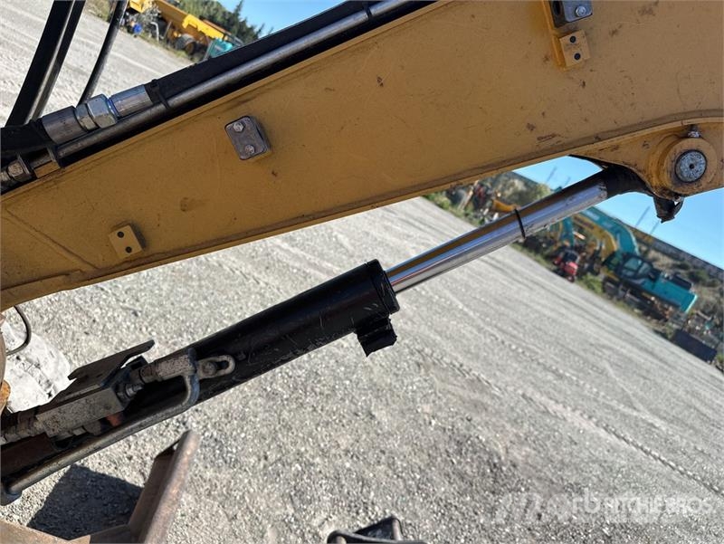 CAT 302.7DCR Mini-Pelle Mini Excavator ミニ油圧ショベル 7t以下(ミニユンボ・ミニディガー)