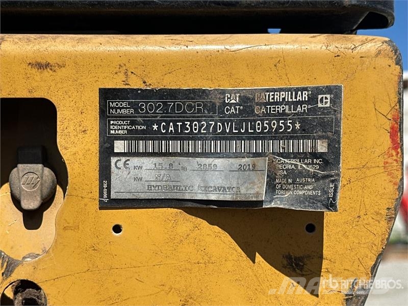 CAT 302.7DCR Mini-Pelle Mini Excavator ミニ油圧ショベル 7t以下(ミニユンボ・ミニディガー)