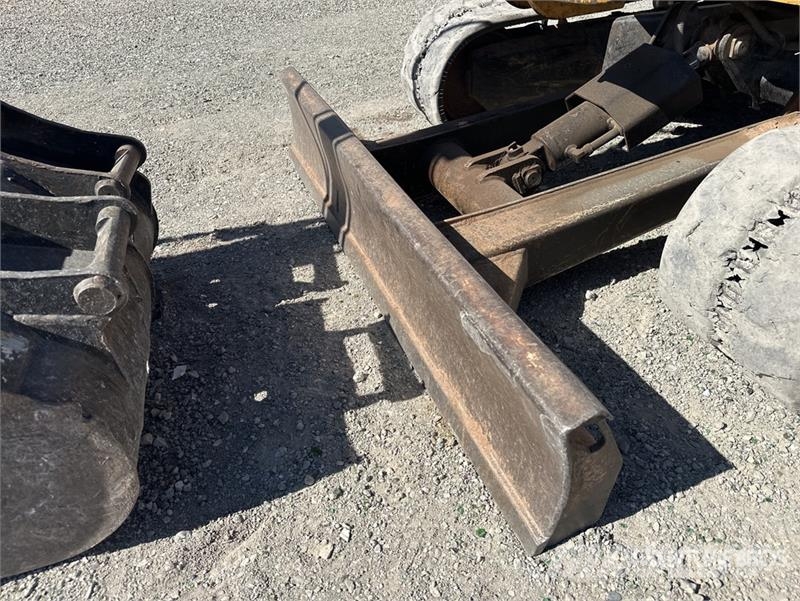 CAT 302.7DCR Mini-Pelle Mini Excavator ミニ油圧ショベル 7t以下(ミニユンボ・ミニディガー)