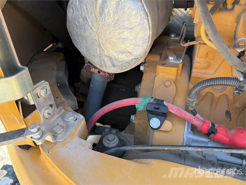 CAT 303.5E Mini Excavator Mini kotrók < 7t
