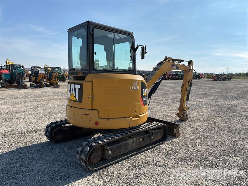 CAT 303.5E Mini Excavator Mini kotrók < 7t