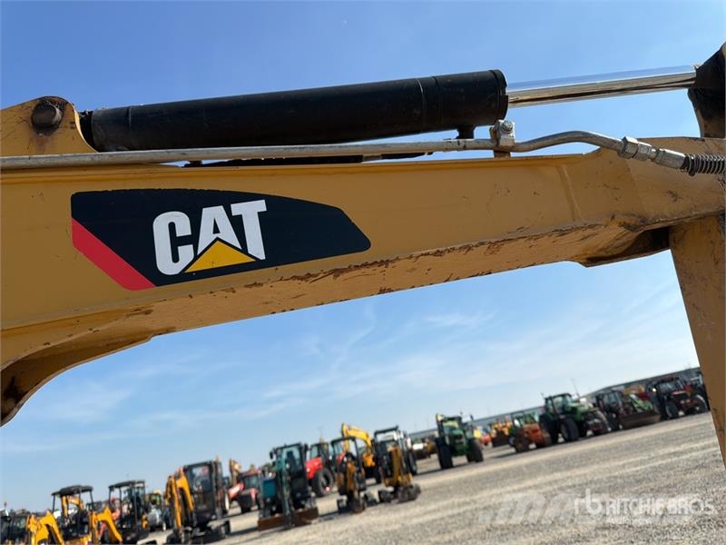 CAT 303.5E Mini Excavator Mini kotrók < 7t