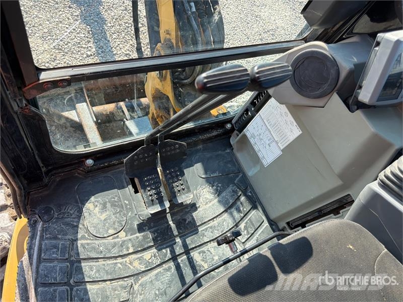CAT 303.5E Mini Excavator Mini kotrók < 7t