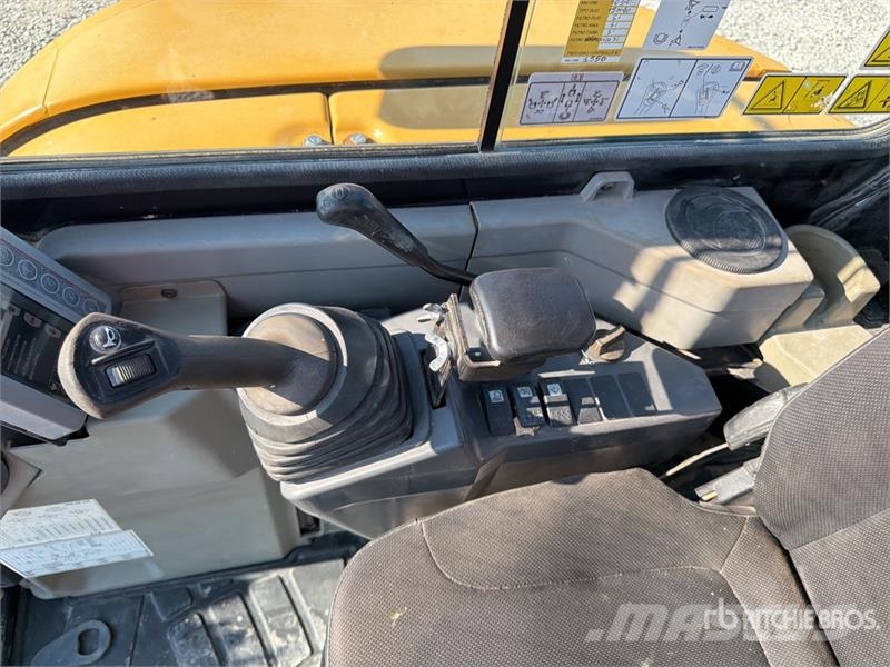 CAT 303.5E Mini Excavator Mini kotrók < 7t