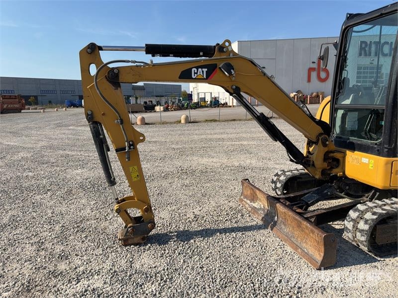 CAT 303.5E Mini Excavator Mini kotrók < 7t