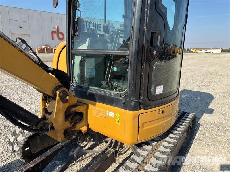 CAT 303.5E Mini Excavator Mini kotrók < 7t