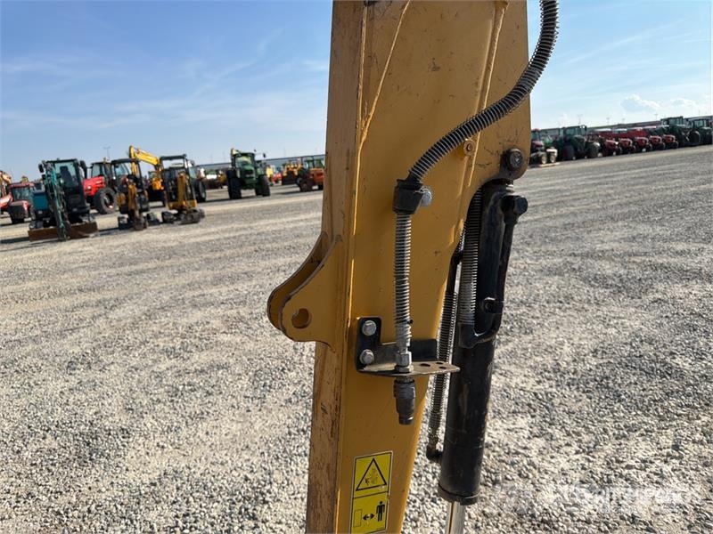 CAT 303.5E Mini Excavator Mini kotrók < 7t