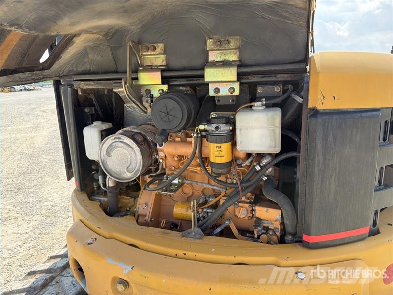 CAT 305 CR Mini Excavator (Inoperable) Minibagger < 7t