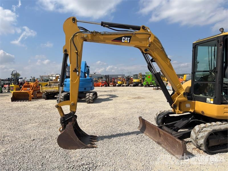 CAT 305 CR Mini Excavator (Inoperable) Minibagger < 7t