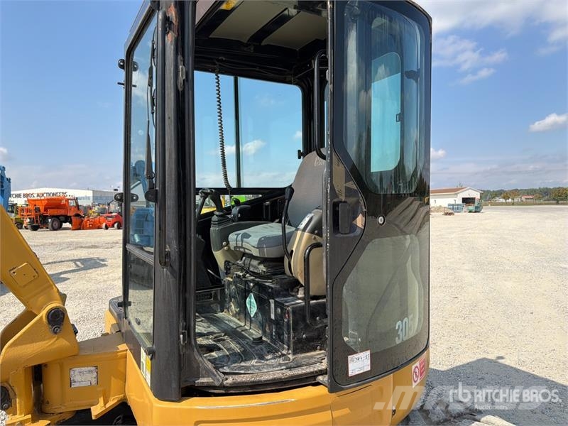 CAT 305 CR Mini Excavator (Inoperable) Minibagger < 7t