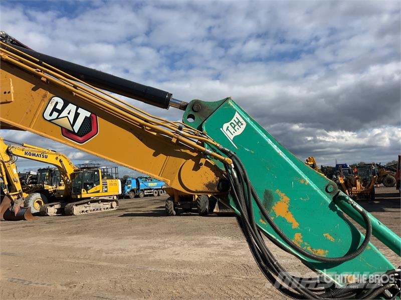 CAT 308 CR Tracked Excavator Kāpurķēžu ekskavatori