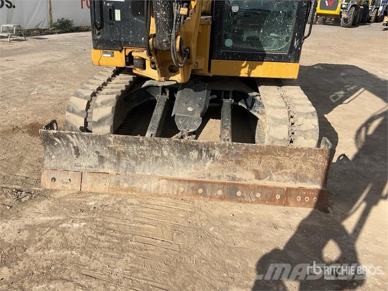 CAT 308 CR Tracked Excavator Kāpurķēžu ekskavatori