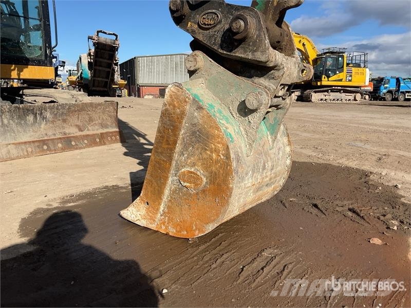 CAT 308 CR Tracked Excavator Kāpurķēžu ekskavatori