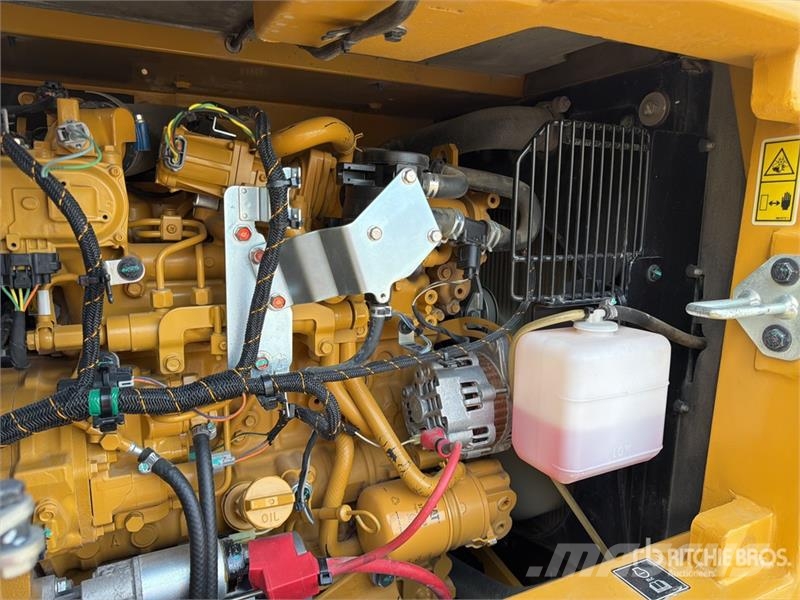 CAT 309 CR Tracked Excavator Bageri gusjeničari