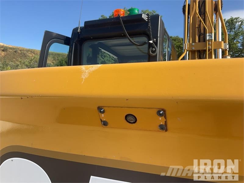 CAT 313GC Tracked Excavator حفارات زحافة