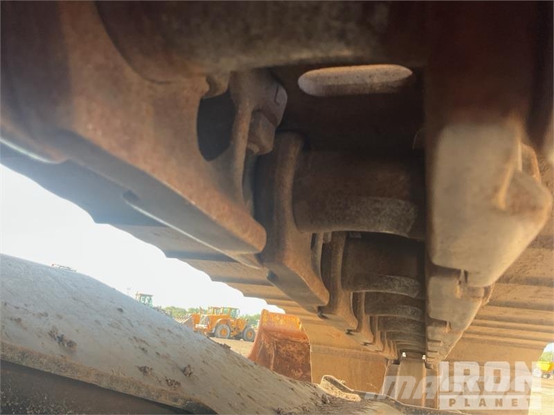CAT 313GC Tracked Excavator حفارات زحافة