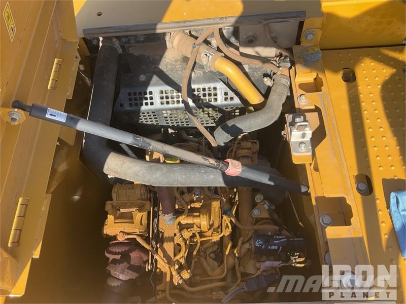 CAT 313GC Tracked Excavator حفارات زحافة