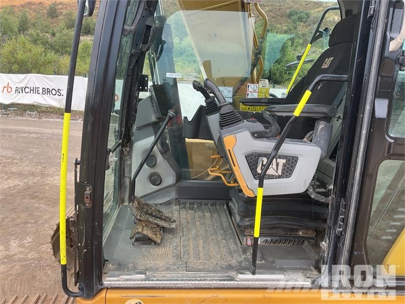 CAT 313GC Tracked Excavator Rupsgraafmachines