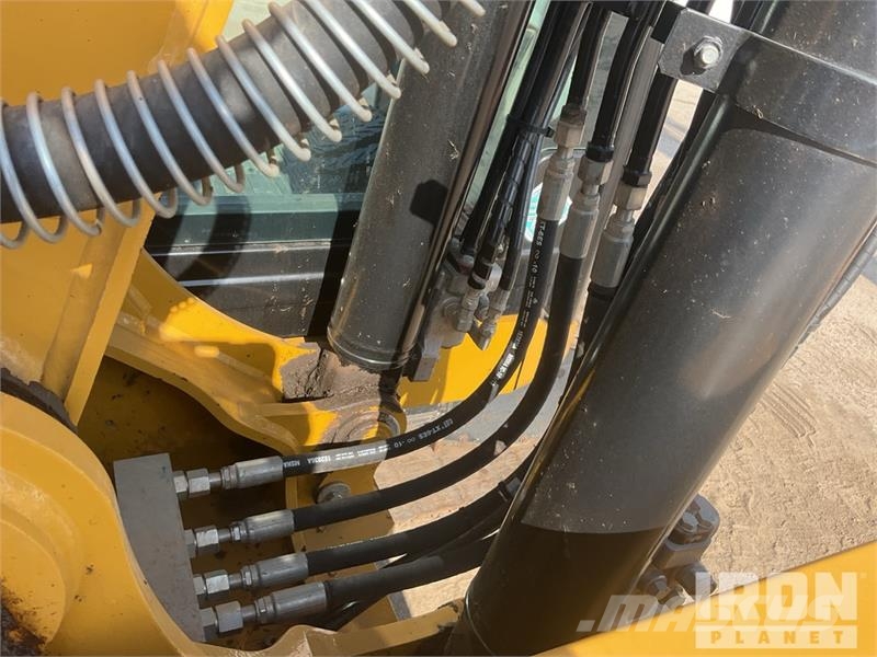 CAT 313GC Tracked Excavator حفارات زحافة