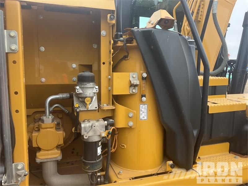 CAT 313GC Tracked Excavator Raupenbagger