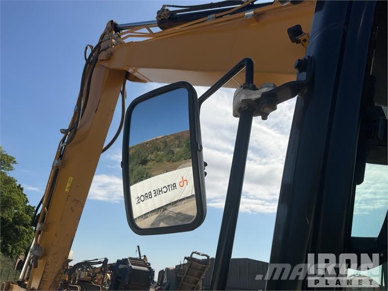 CAT 313GC Tracked Excavator حفارات زحافة