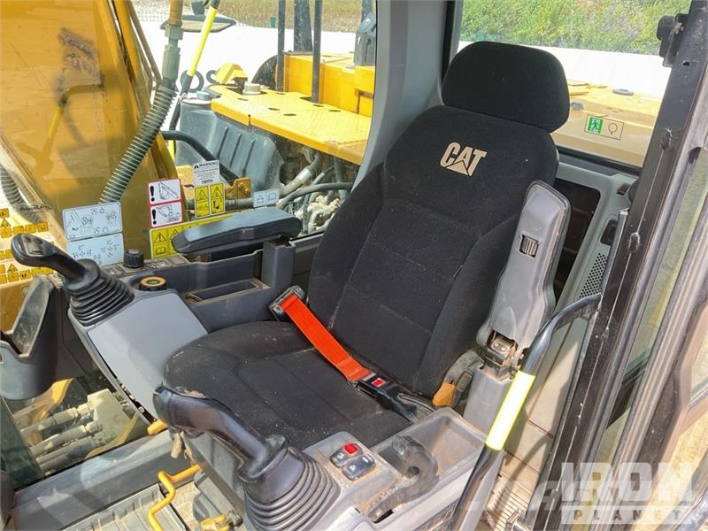 CAT 313GC Tracked Excavator Beltegraver