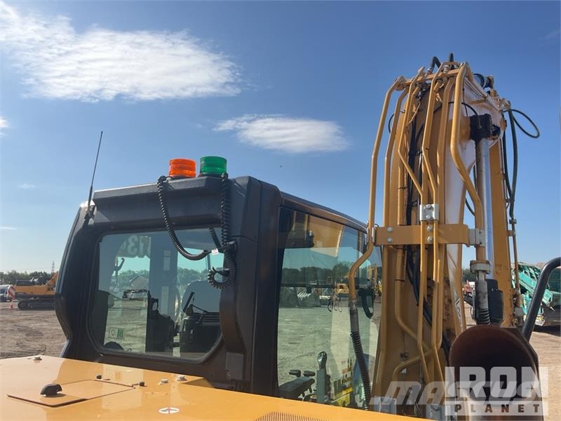 CAT 313GC Tracked Excavator حفارات زحافة