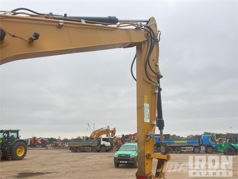 CAT 313GC Tracked Excavator Raupenbagger