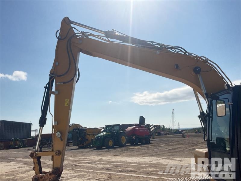 CAT 313GC Tracked Excavator حفارات زحافة