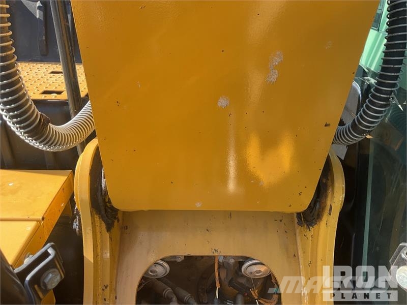CAT 313GC Tracked Excavator حفارات زحافة