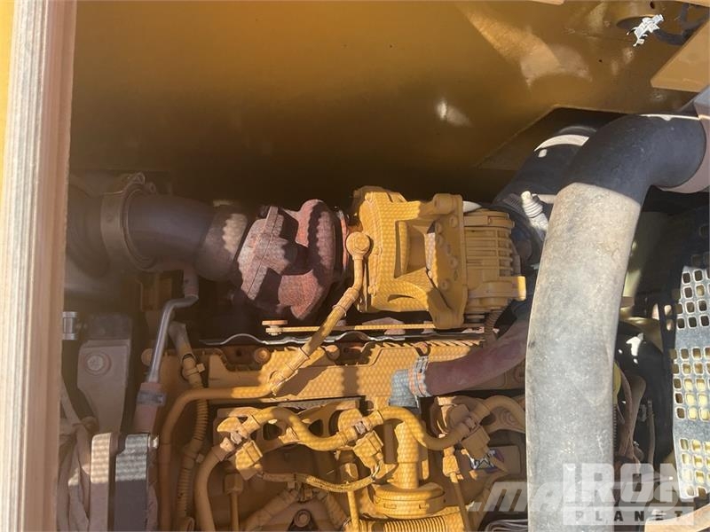 CAT 313GC Tracked Excavator حفارات زحافة