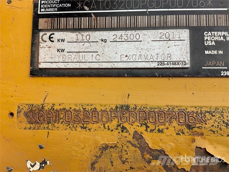 CAT 320 DL Tracked Excavator Crawler excavators